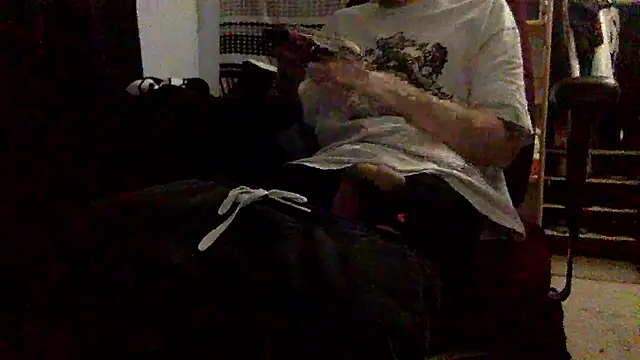 Snapshot of spicylaboi chatting on January 2026 10:37:02 PM spicylaboi online show from January 2026 10:37:02 PM