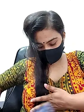 Snapshot of Ritusri_Dotta chatting on October 2025 04:20:02 PM Ritusri Dotta online show from October 2025 04:20:02 PM