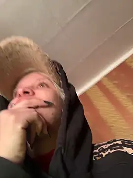 LikaCat online show from October 2025 03:18:02 AM