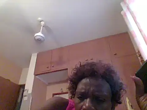 Snapshot of Shaz_brown chatting on December 2024 03:37:02 AM Shaz brown online show from December 2024 03:37:02 AM