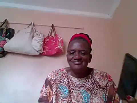 Snapshot of Shaz_brown chatting on January 2025 05:15:02 AM Shaz brown online show from January 2025 05:15:02 AM