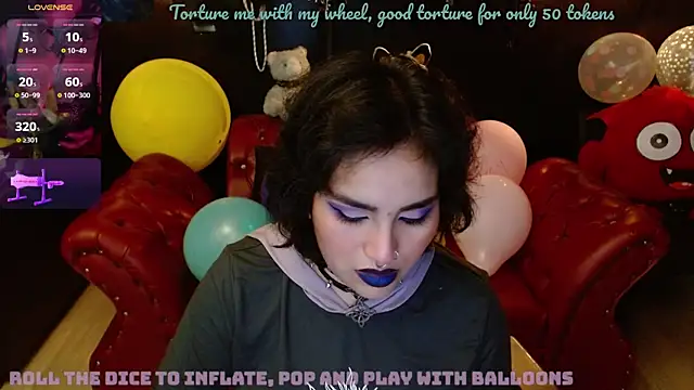 Snapshot of kureiji_hentaii chatting on January 2025 06:27:02 AM kureiji hentaii online show from January 2025 06:27:02 AM