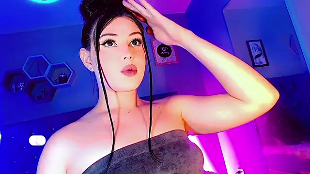 Snapshot of Ashlycuute chatting on December 2024 10:32:02 PM Ashlycuute online show from December 2024 10:32:02 PM