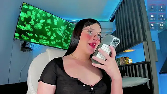 Snapshot of Ashlycuute chatting on November 2025 02:46:02 AM Ashlycuute online show from November 2025 02:46:02 AM