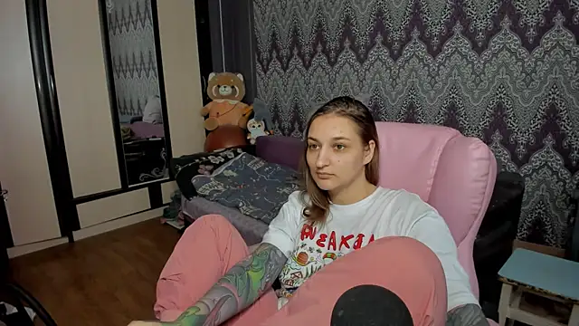 Snapshot of AlexRacc00n chatting on January 2025 11:09:02 AM AlexRacc00n online show from January 2025 11:09:02 AM