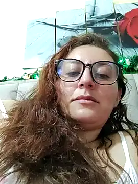 Snapshot of merlyna1 chatting on December 2024 05:45:01 AM merlyna1 online show from December 2024 05:45:01 AM