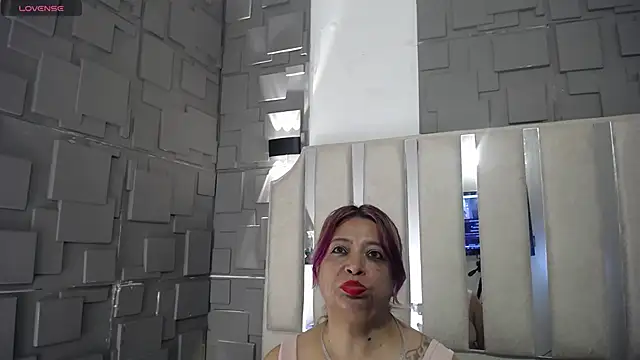Natasha 699 online show from June 2026 10:46:01 PM