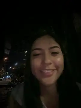 Snapshot of MarianaBenz chatting on January 2025 02:11:01 AM MarianaBenz online show from January 2025 02:11:01 AM