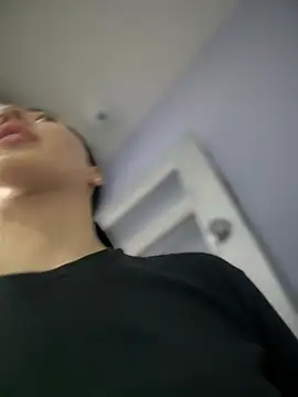 Snapshot of MarianaBenz chatting on February 2025 08:05:02 PM MarianaBenz online show from February 2025 08:05:02 PM