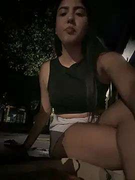 Snapshot of MarianaBenz chatting on March 2025 11:53:01 PM MarianaBenz online show from March 2025 11:53:01 PM