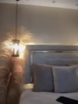 Snapshot of MarianaBenz chatting on September 2025 11:29:02 PM MarianaBenz online show from September 2025 11:29:02 PM