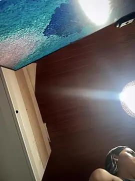 Snapshot of MarianaBenz chatting on November 2025 01:05:01 AM MarianaBenz online show from November 2025 01:05:01 AM