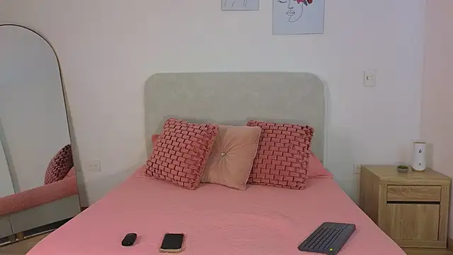 KristennBlue online show from January 2026 06:13:01 PM