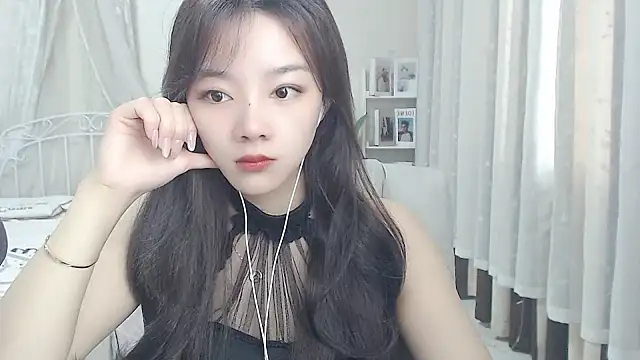 Jenny-Z online show from April 2026 01:37:02 AM