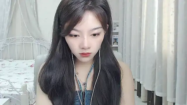 Jenny-Z online show from June 2026 02:13:02 AM