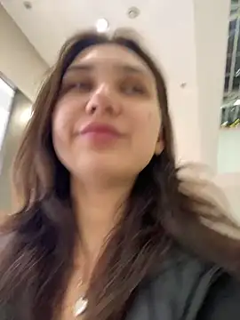 Snapshot of QuitieLia chatting on December 2024 03:12:02 PM QuitieLia online show from December 2024 03:12:02 PM