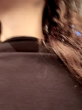 Snapshot of QuitieLia chatting on October 2025 08:15:02 AM QuitieLia online show from October 2025 08:15:02 AM