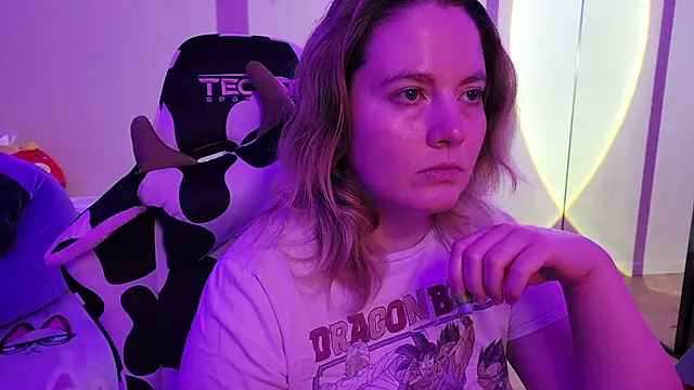 InternetFairy XO online show from October 2025 04:13:01 AM