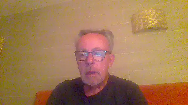 tuggy59 online show from April 2026 04:37:01 AM