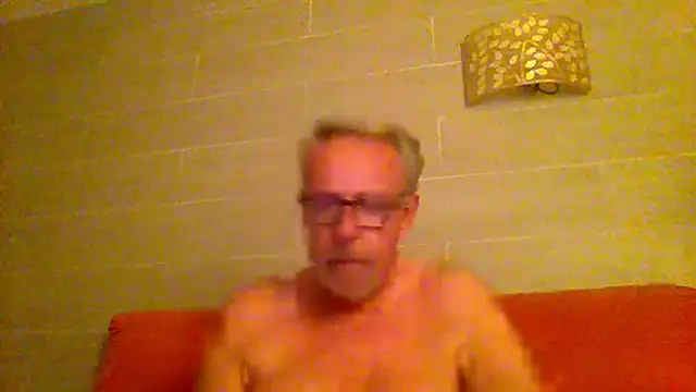 tuggy59 online show from June 2026 03:53:01 AM