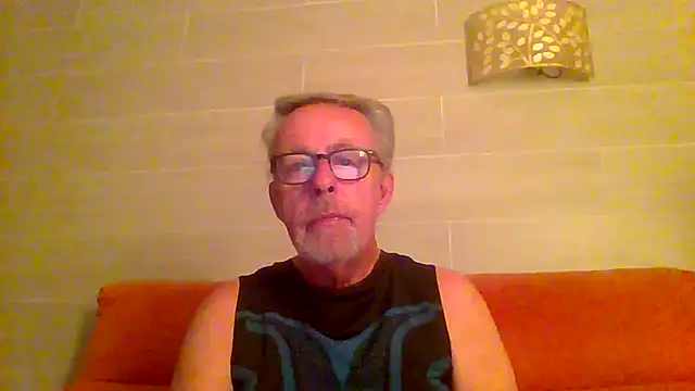 tuggy59 online show from June 2026 04:17:01 AM