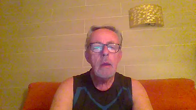 tuggy59 online show from June 2026 03:44:01 AM