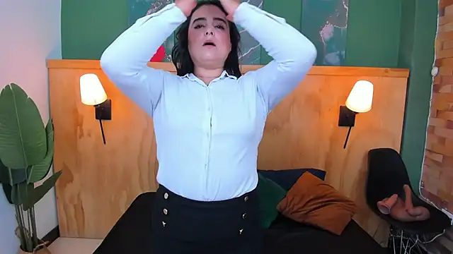 Snapshot of taylor_bennet chatting on October 2025 07:10:02 PM taylor bennet online show from October 2025 07:10:02 PM