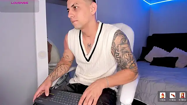Alex cute77 online show from June 2026 12:08:01 PM