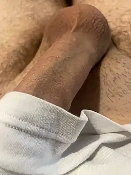 Snapshot of mhot20 chatting on February 2025 01:37:02 PM mhot20 online show from February 2025 01:37:02 PM