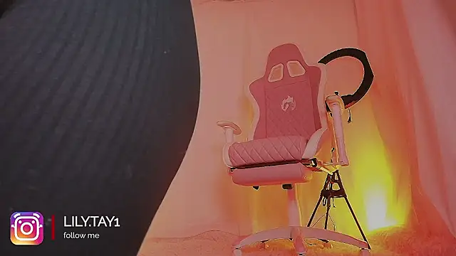 lili taylor online show from February 2026 04:22:02 PM