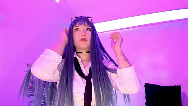 Snapshot of Gloomydoll chatting on October 2025 07:23:02 PM Gloomydoll online show from October 2025 07:23:02 PM