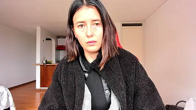 zoe jeane beker online show from February 2025 08:25:02 PM