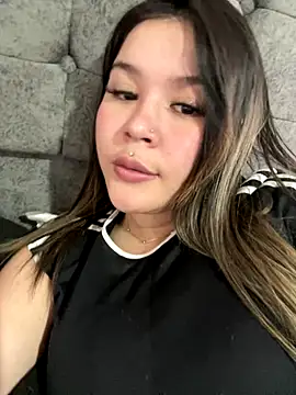 zoe adhara online show from October 2025 09:12:02 PM