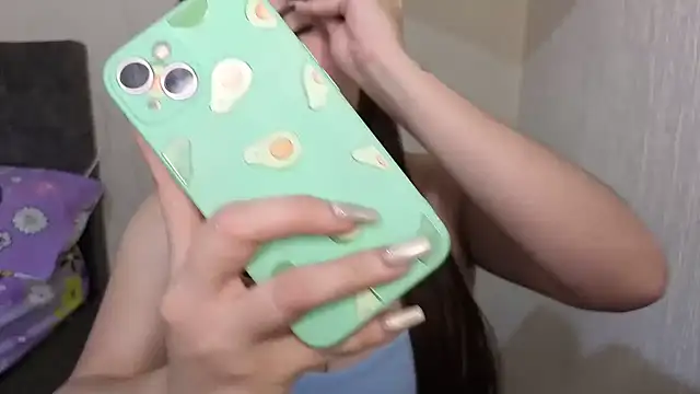 zoe adhara online show from April 2026 10:33:01 PM