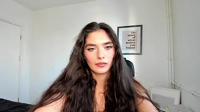 PortraitMarie online show from January 2025 11:15:01 AM