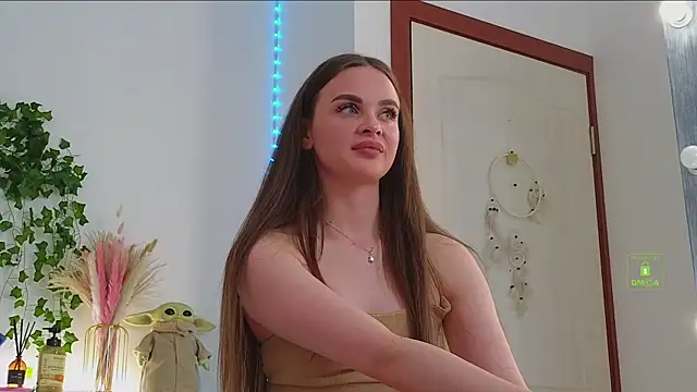 KristenSayles online show from October 2025 08:59:01 PM