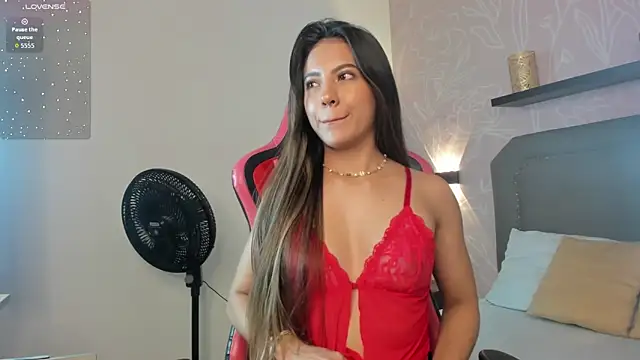 Snapshot of casandra_ballesteros chatting on September 2025 01:56:02 PM casandra ballesteros online show from September 2025 01:56:02 PM