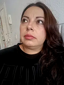 seherlatin online show from November 2025 03:50:01 PM