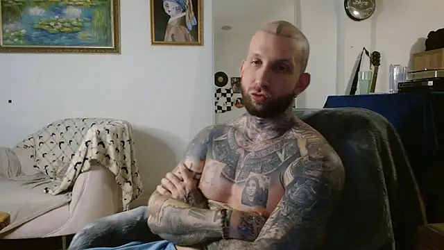 bobbybacala91 online show from October 2025 04:43:01 AM