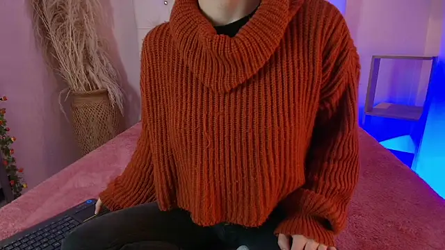 Katy Van online show from October 2025 09:17:02 PM