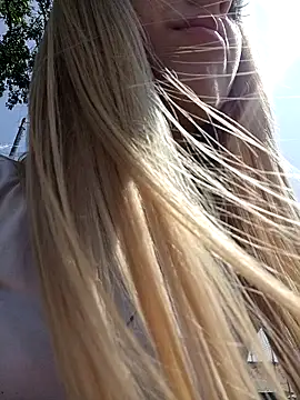 Snapshot of eva-2023 chatting on January 2025 04:28:02 PM eva-2023 online show from January 2025 04:28:02 PM