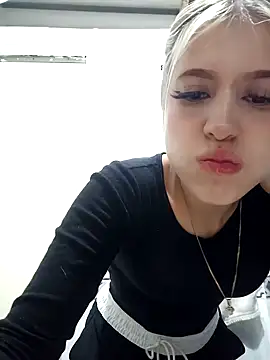 Snapshot of eva-2023 chatting on January 2025 12:25:02 AM eva-2023 online show from January 2025 12:25:02 AM