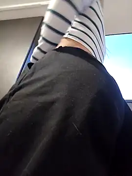 Snapshot of eva-2023 chatting on February 2025 11:37:02 PM eva-2023 online show from February 2025 11:37:02 PM