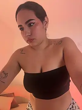 anniesweet02 online show from May 2026 08:28:02 PM
