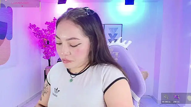 Snapshot of Isa_reel chatting on October 2025 07:34:02 PM Isa reel online show from October 2025 07:34:02 PM