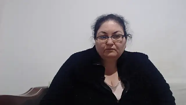 Nykyxo online show from April 2026 10:13:02 AM