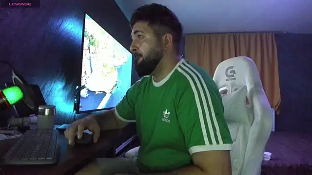 Eduu2322 online show from October 2025 09:28:02 PM