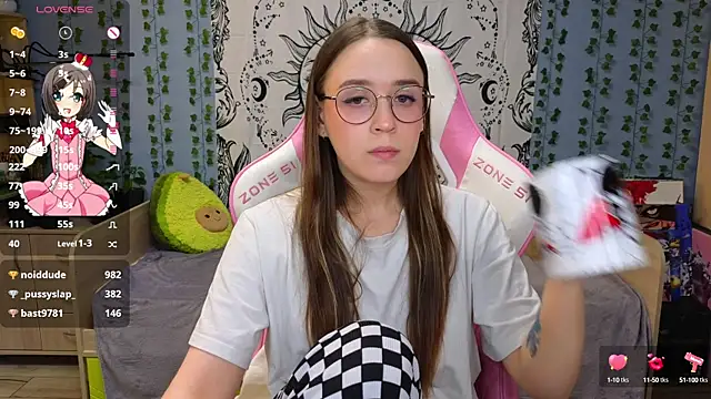 Sweet frosti online show from January 2025 06:27:02 AM