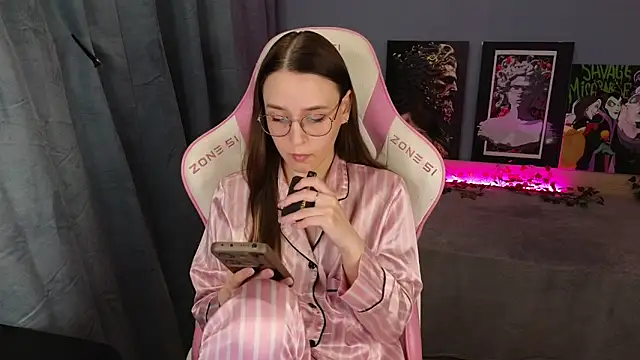 Sweet frosti online show from May 2026 03:57:02 AM