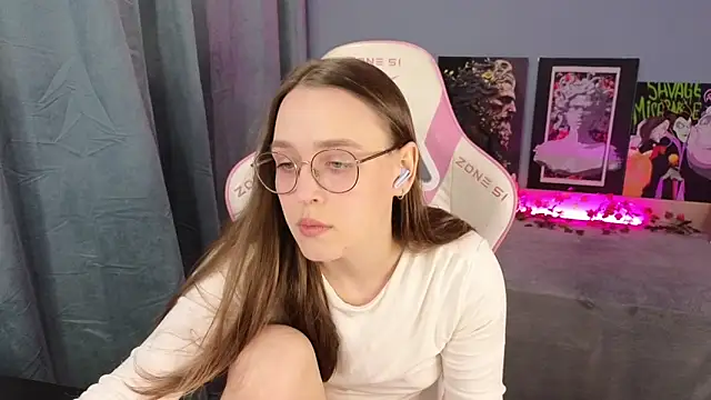 Sweet frosti online show from June 2026 02:56:02 AM
